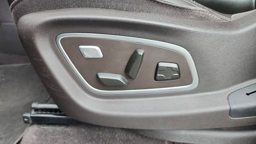 Renault Espace 1.6 dCi 160 EDC6 - Zen – 2017 – 130785 km – Diesel – Boîte Automatique — photo 18