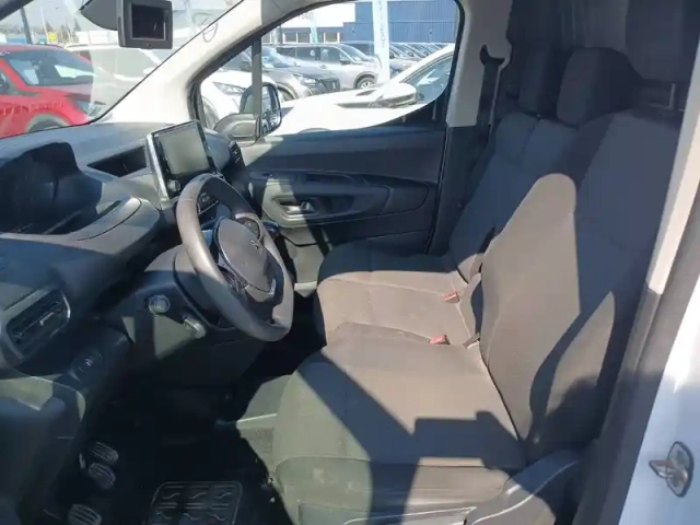Peugeot Partner fourgon standard 650 kg bluehdi 100 s&amp;s bvm6 — photo 49