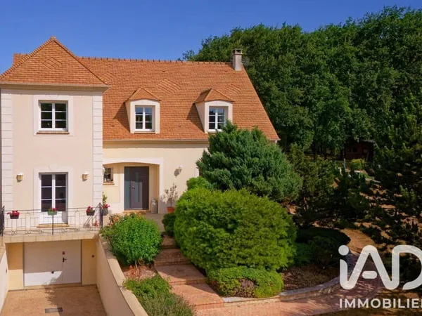 Maison 7 pièces 186 m²