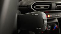 Dacia Sandero 1.0 TCe 90ch Expression — photo 27