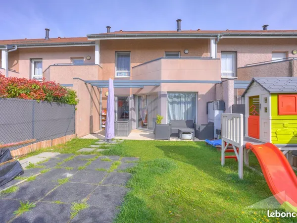 Maison 4 pièces 94 m²