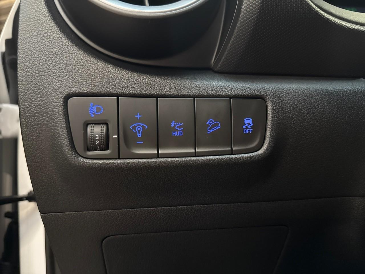 Hyundai Kona 1.6 crdi 136ch hybrid 48v creative dct-7 — photo 18