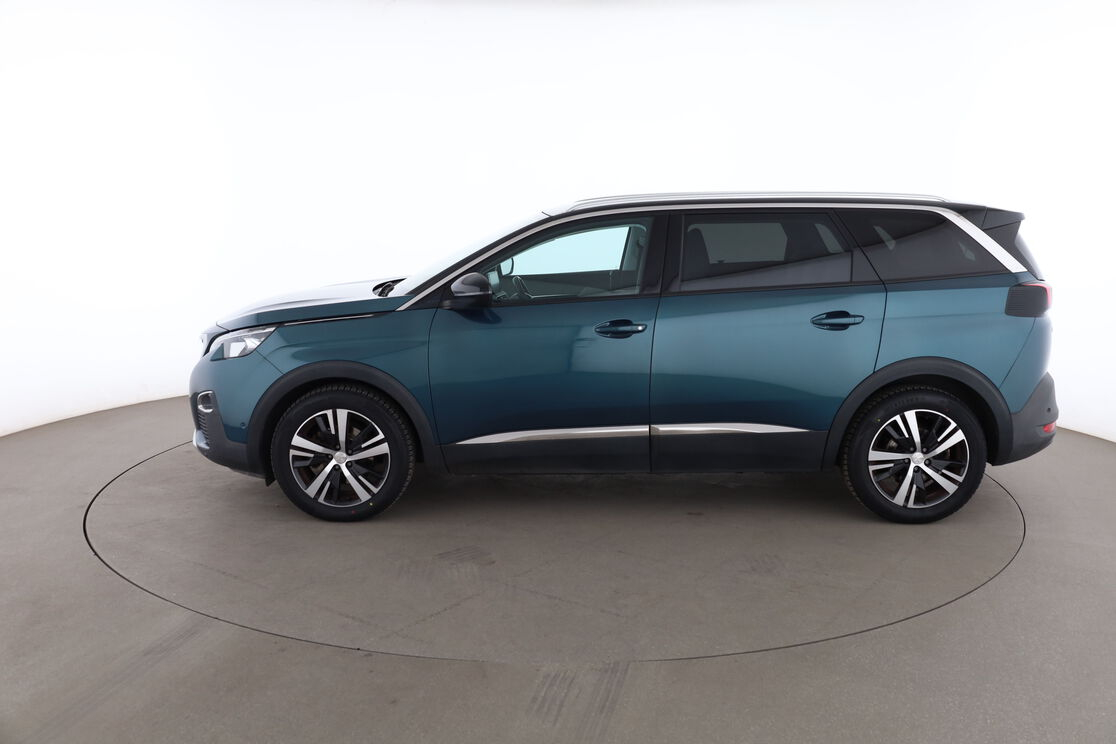 Peugeot 5008 1.2 PureTech Allure — photo 2