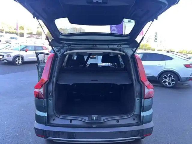 Dacia Jogger eco-g 100 5 places — photo 14