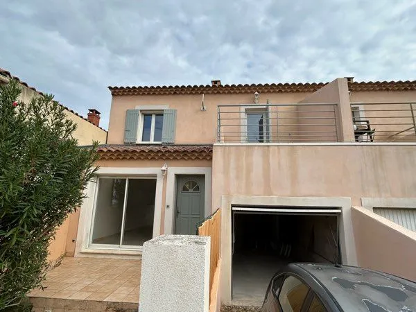 Jolie maison mitoyenne de 90m carré