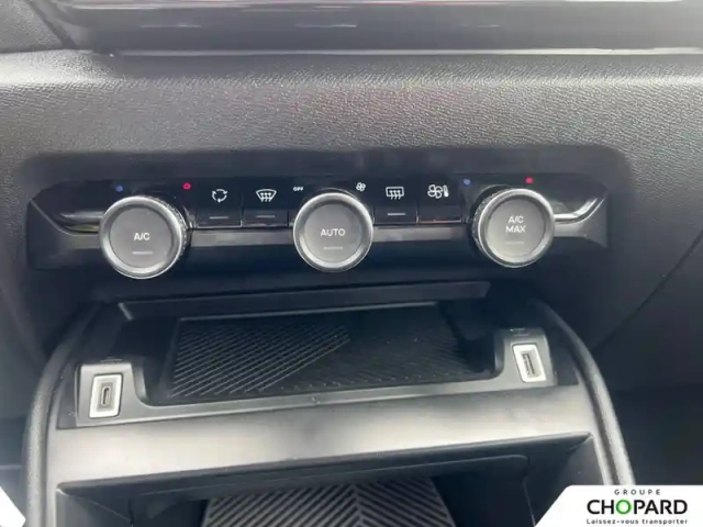 Citroën C4 societe bluehdi 130 s&amp;s eat8 — photo 19