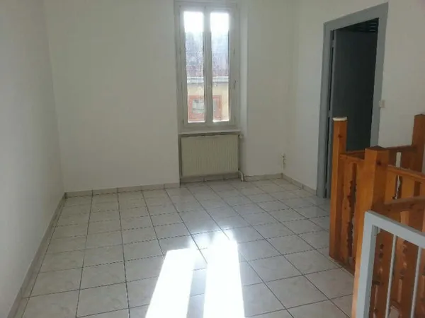APPARTEMENT T3 OYONNAX - 3 pièce(s) - 73.70 m2