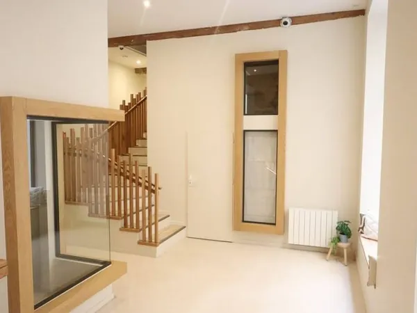 Bureaux 76 m²