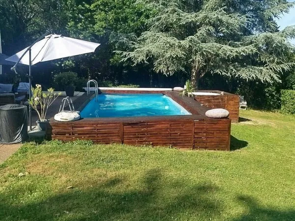 Maison 11 pièces 285 m²