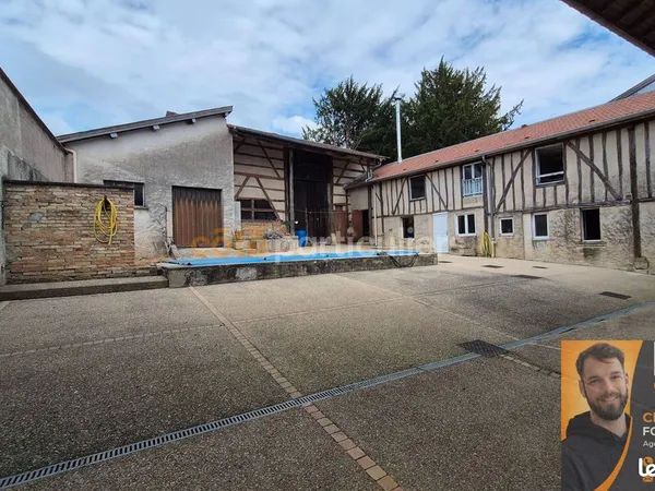 Maison 11 pièces 308 m²