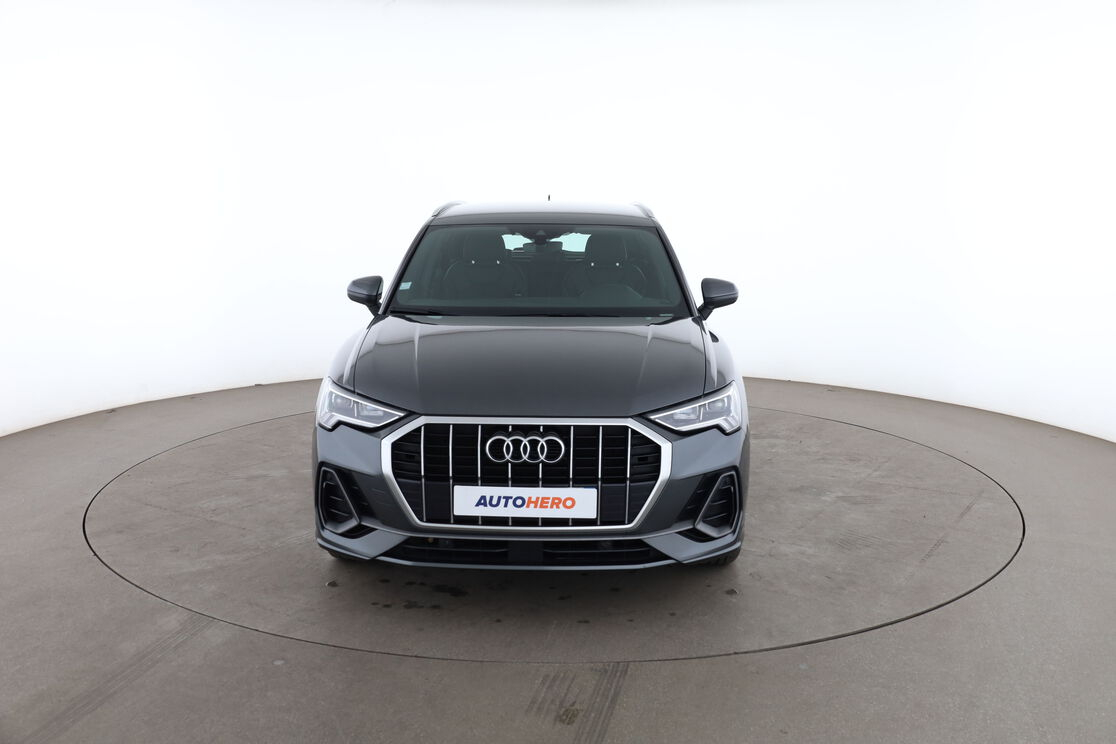 Audi Q3 35 TDI S Line S Tronic 7 — photo 8