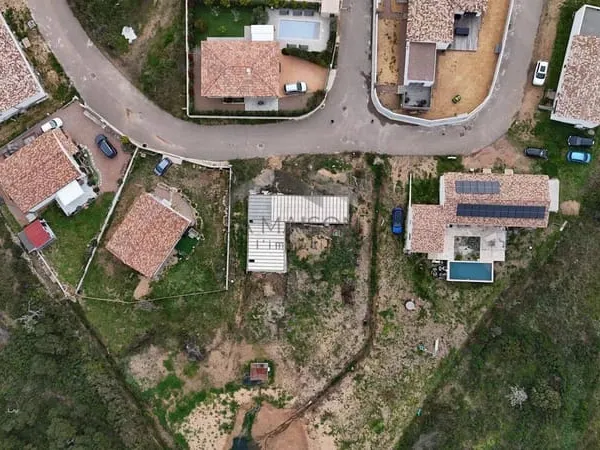 Terrain 533 m²