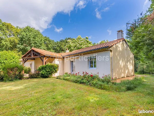 Propriété 4 pièces 123 m²