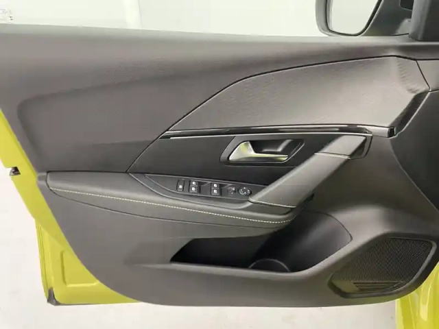 Peugeot 208 puretech 100 s&amp;s bvm6 — photo 58