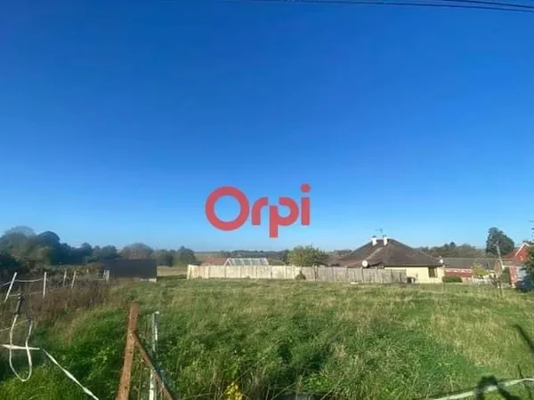 Terrain 841 m²