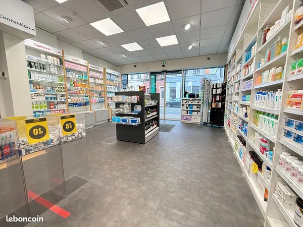 Local commercial 68 m² LILLE
