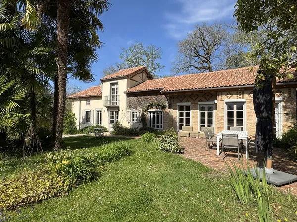 Maison de luxe 7 pièces 179 m²