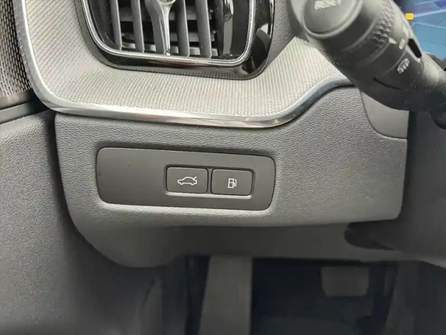 Volvo Xc60 t6 awd hybride rechargeable 253 ch+145 ch geartronic 8 — photo 20