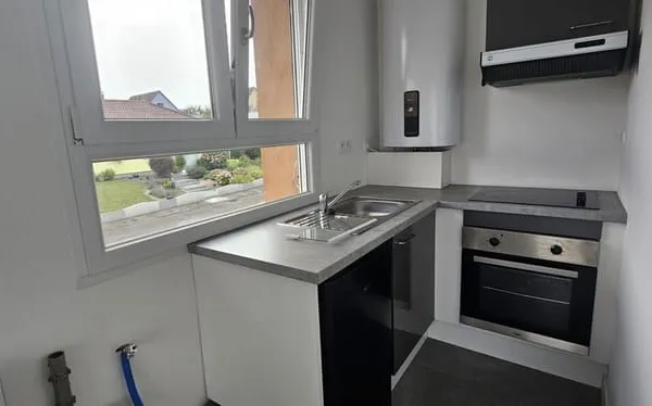 Studio à louer - 20 m² - Dannemarie (9 Rue des Roses)
