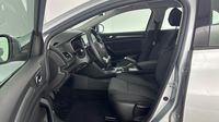 Renault Mégane 1.5 Blue dCi 115ch Evolution — photo 12