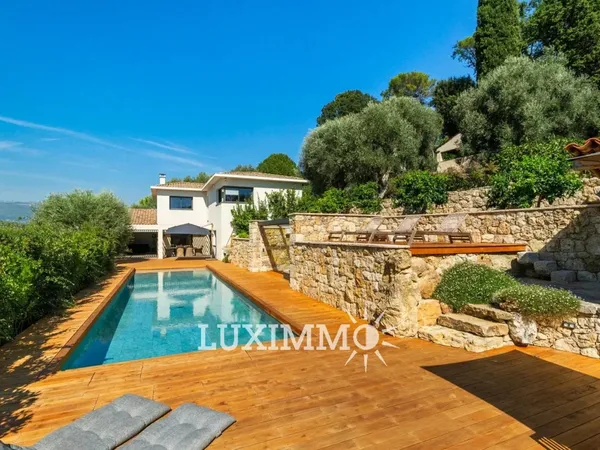 VILLA MODERNE 4CH - DOMAINE SECURISE