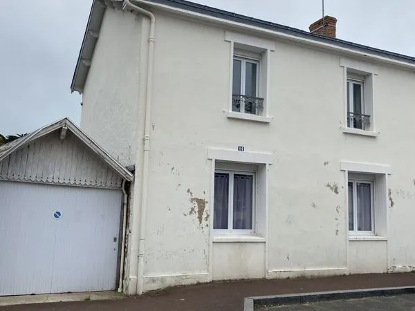 Immeuble de rapport 82 m²