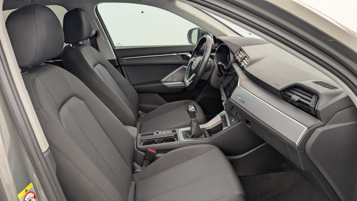 Audi Q3 — photo 9