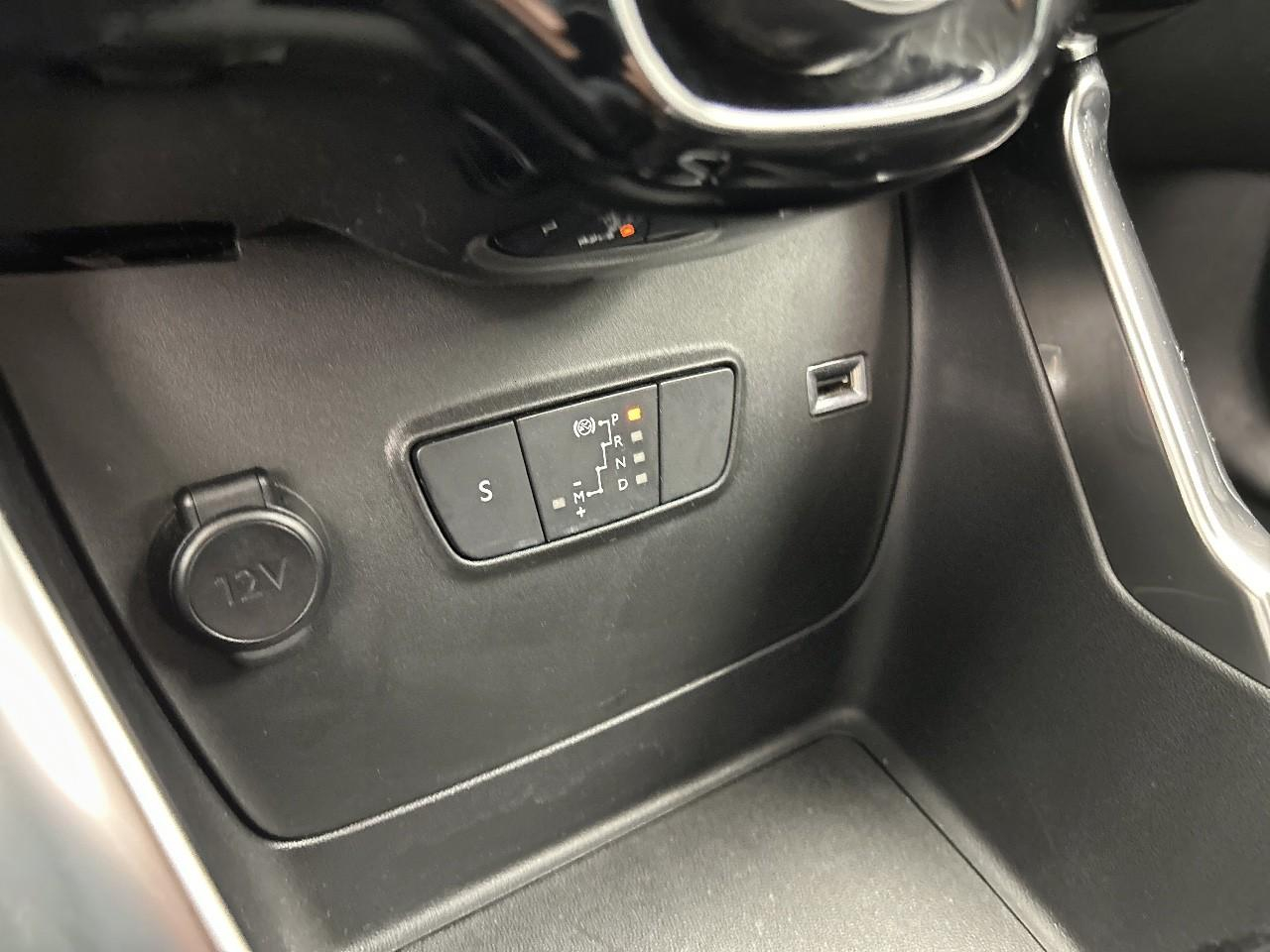 Citroën C3 Aircross puretech 130 s&s eat6 shine — photo 22