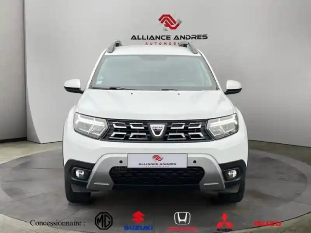 Dacia Duster 1.0 eco-g 100ch  journey 4x2 — photo 8