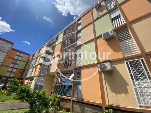LES ABYMES -Appartement T3/T4 Résidence Leclerc RAIZET