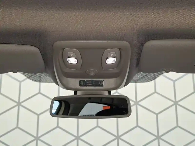 Renault Captur dci 90 edc — photo 38