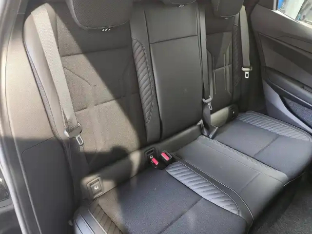 Renault Megane e-tech 220 ch autonomie confort — photo 8