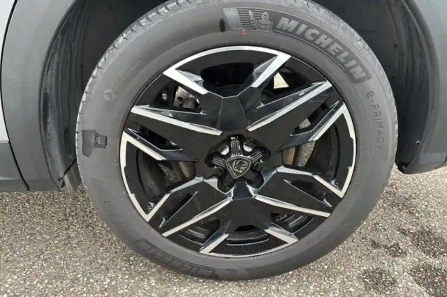 Peugeot 3008 hybrid 145 e-dcs6 — photo 55
