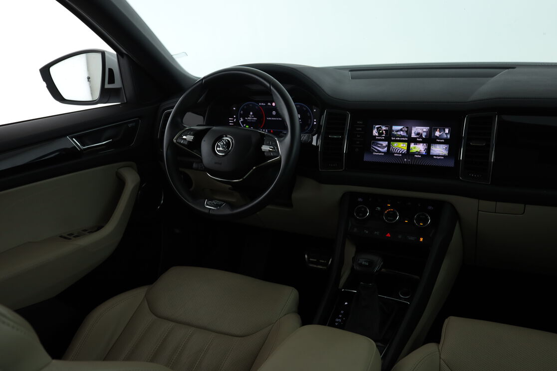 Skoda Kodiaq 2.0 TDI SCR Laurin & Klement DSG7 — photo 12