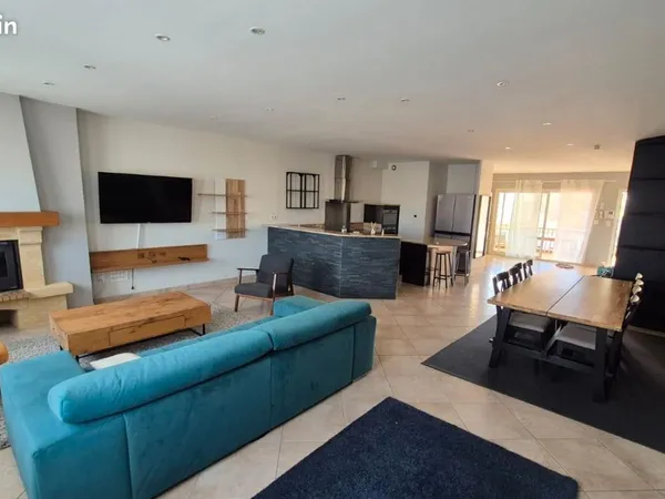 Maison meublée 3 chambres - 150 m²