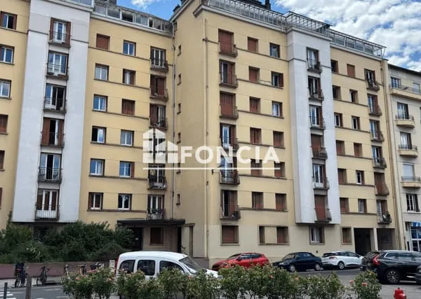 GRENOBLE VALLIER - LIBÉRATION / APPARTEMENT T2 DE 45 M²