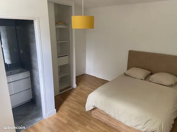 Colocation dans maison à Ecully