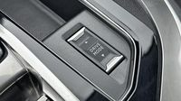 Peugeot 5008 1.2 PureTech 130ch S&S Active Pack EAT8 — photo 19