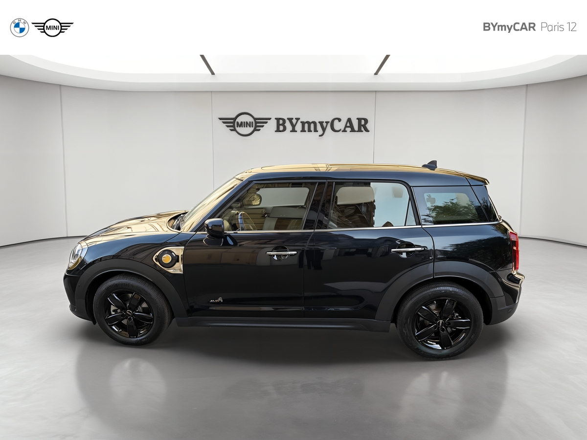 Mini Countryman 125 - 95 ch ALL4 BVA6 — photo 2