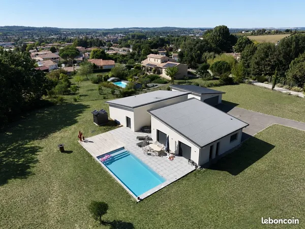 Maison 5 pièces 202 m²