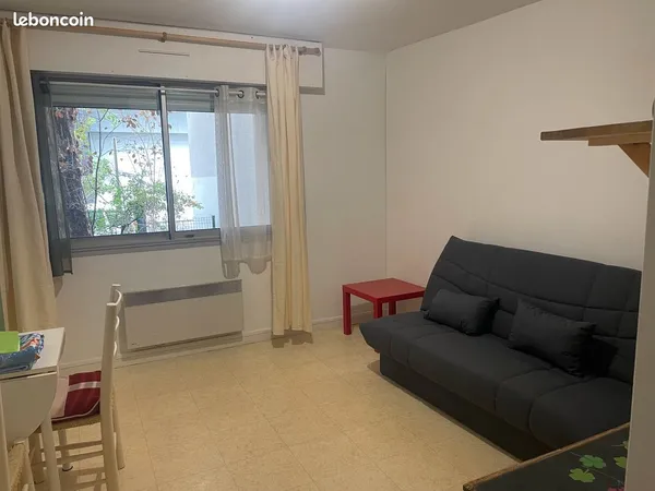 Studio meublé