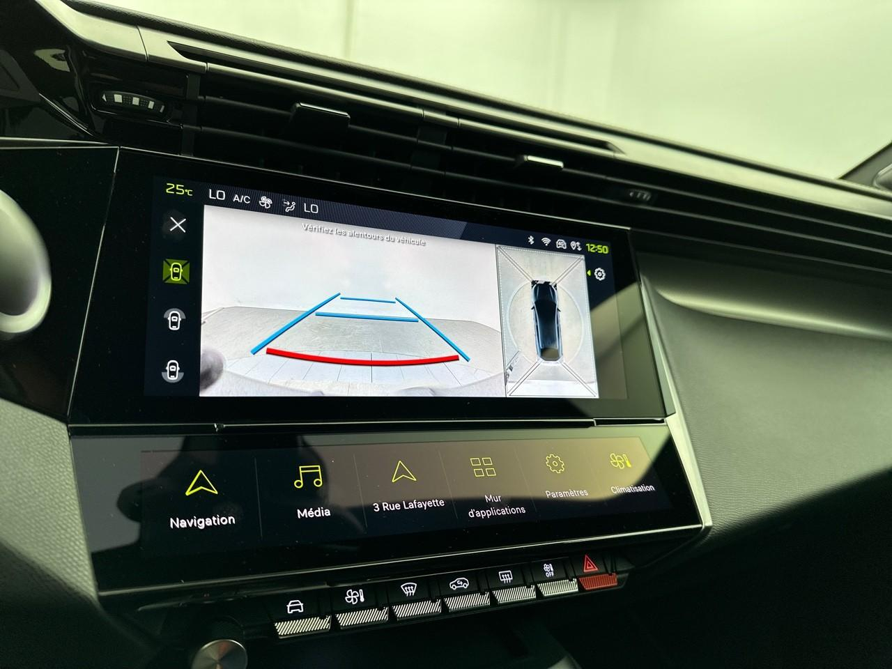 Peugeot 408 phev 180 e-eat8 gt — photo 26