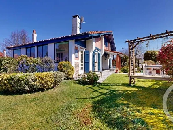 Maison 5 pièces 122 m²