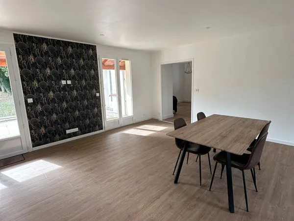 Saintes - Les Vacherons | Maison meublée 120 m² - 4 chambres - Jardin & terrasse