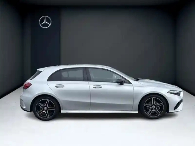 Mercedes Classe A a 180 amg line — photo 6