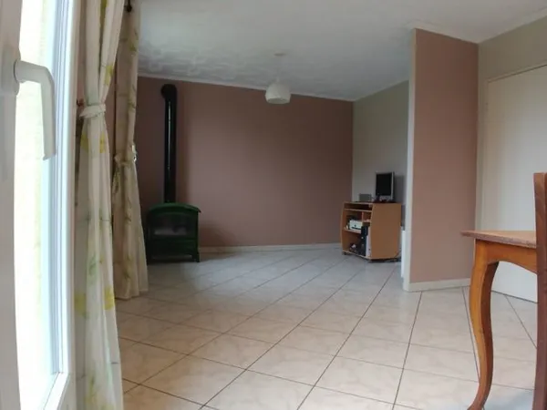 Maison au calme dans un cadre verdoyant