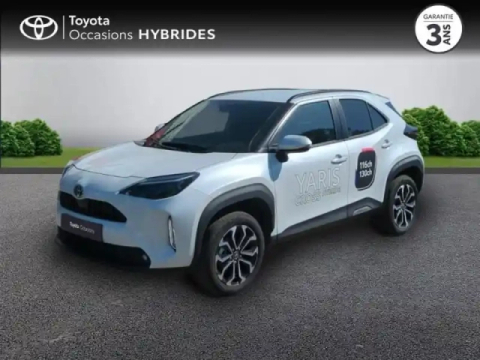 Toyota Yaris cross 116h design my25