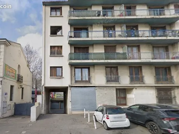 Location Box/Garage - Pomme - Heckel - 13011 MARSEILLE