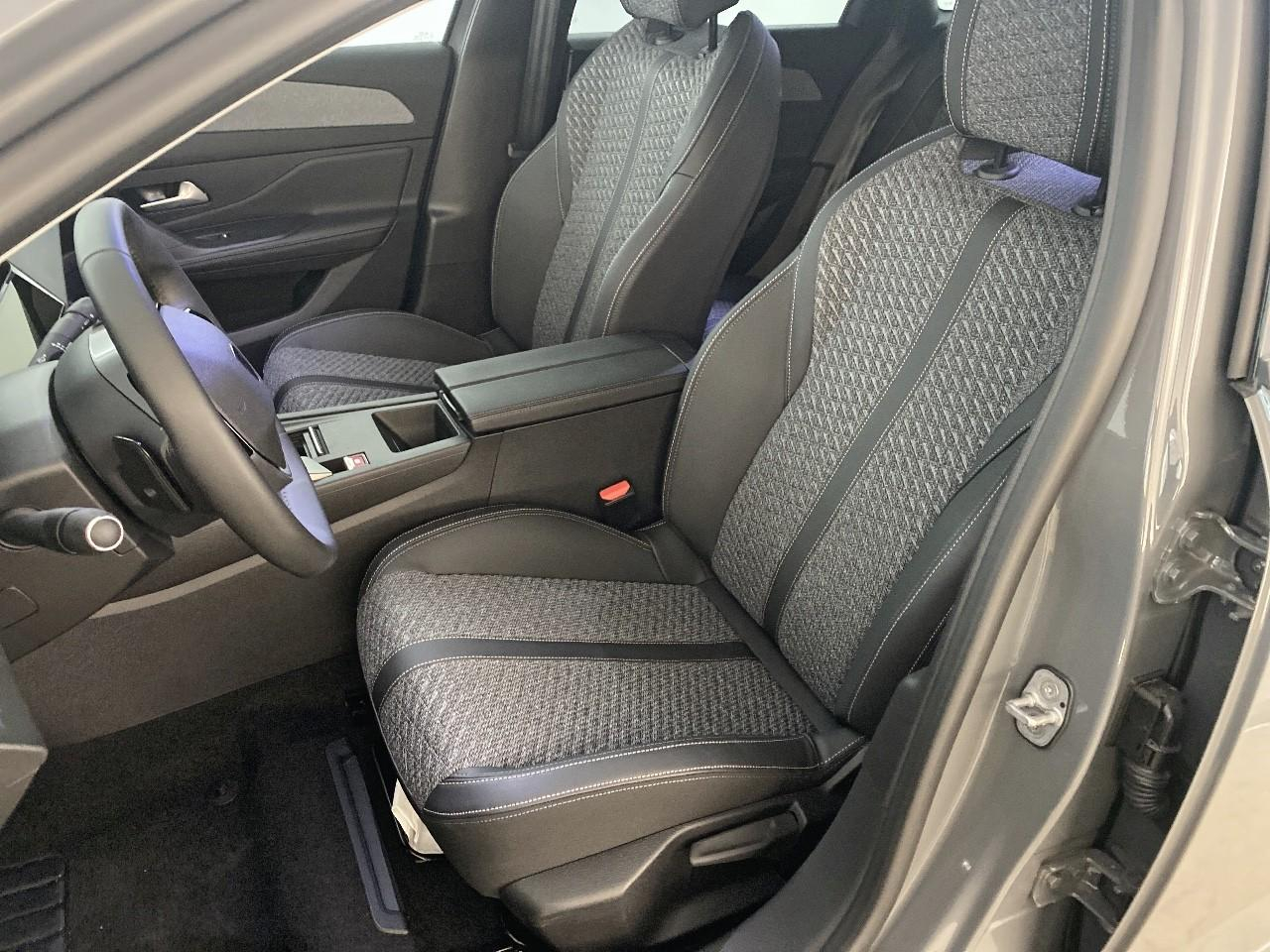 Peugeot 308 sw hybrid 145 e-dcs6 allure — photo 9