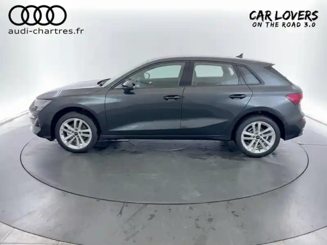 Audi A3 sportback tfsi mild hybrid 116 s tronic 7 — photo 3